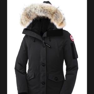 Canada Goose Montebello Black 2530L w/ Fur Trim